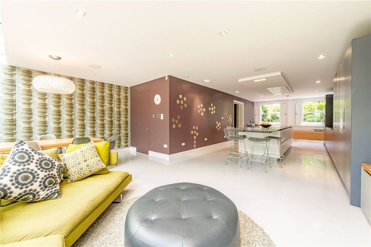 house for sale in Highbury Hill, London, N5 ISL150105 Knight Frank