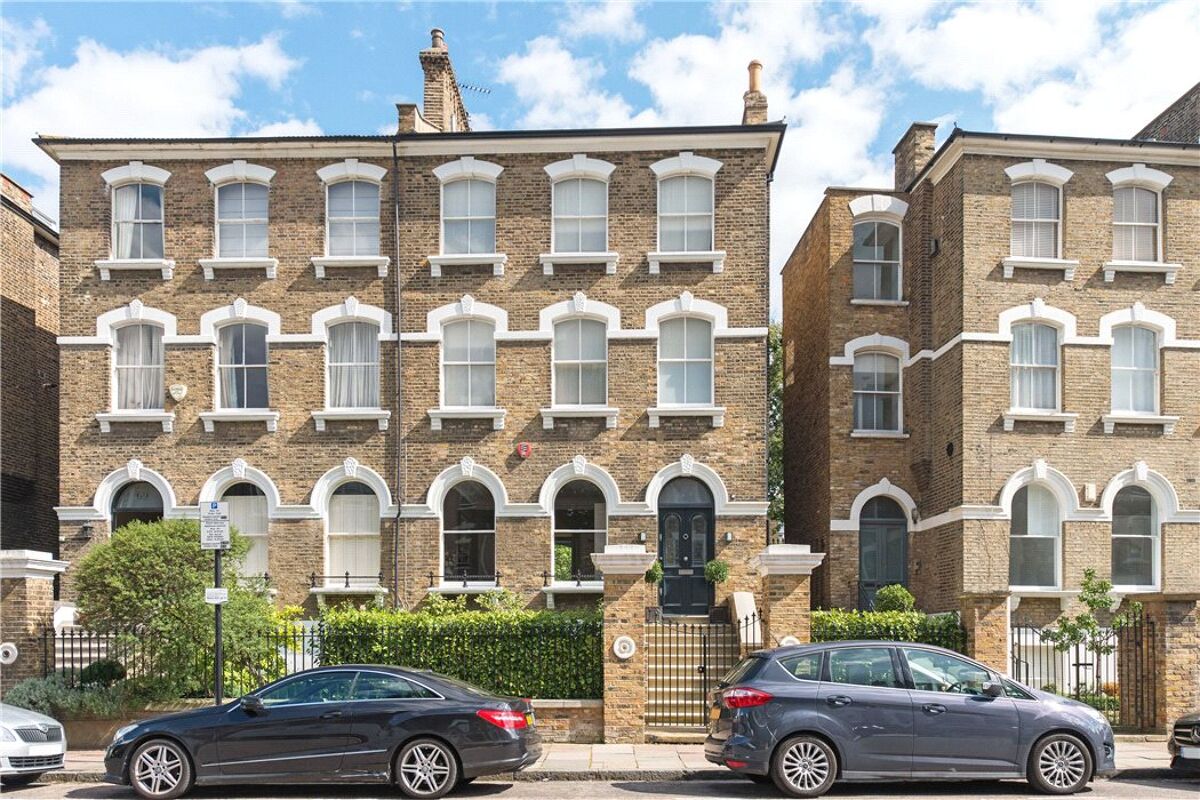 house for sale in Highbury Hill, London, N5 ISL150105 Knight Frank
