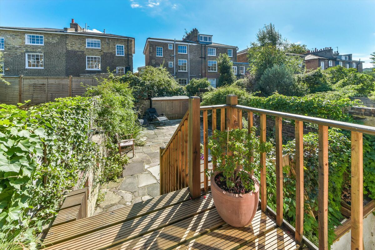 for sale in Offord Road, London, N1 ISL150202 Knight Frank