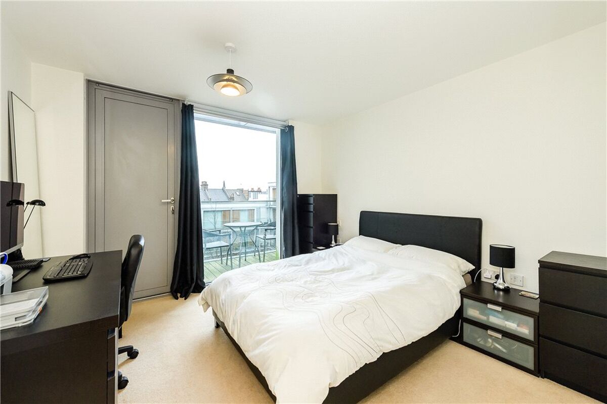 flat for sale in Northstand Apartments, Highbury Stadium Square