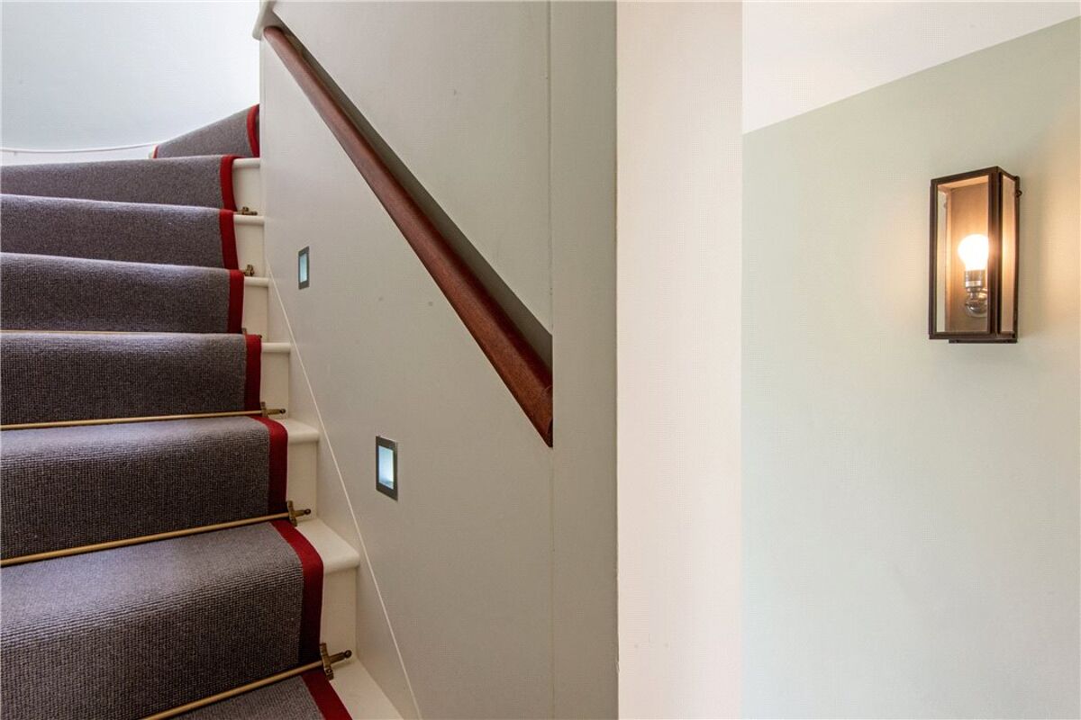 house for sale in Canonbury Square, Islington, London, N1 ISL170143