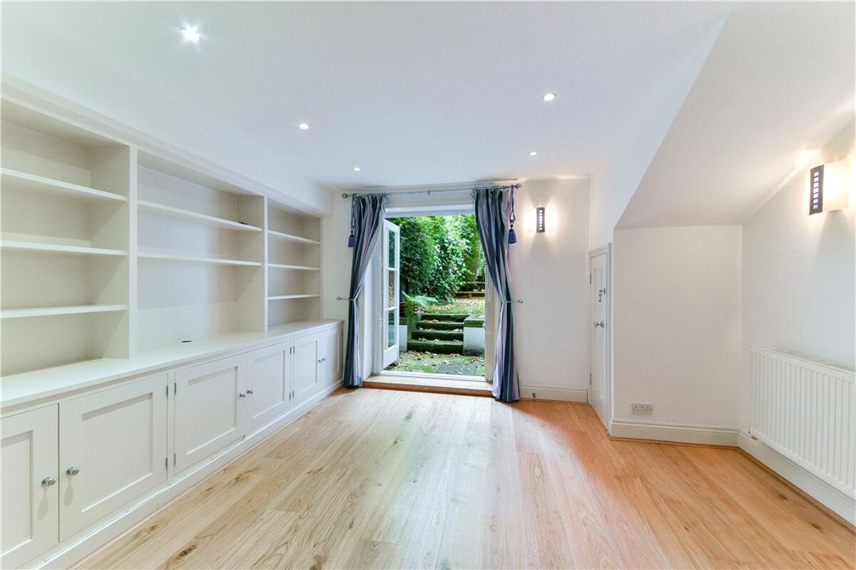 house for sale in Arlington Square, London, N1 ISL170216 Knight Frank