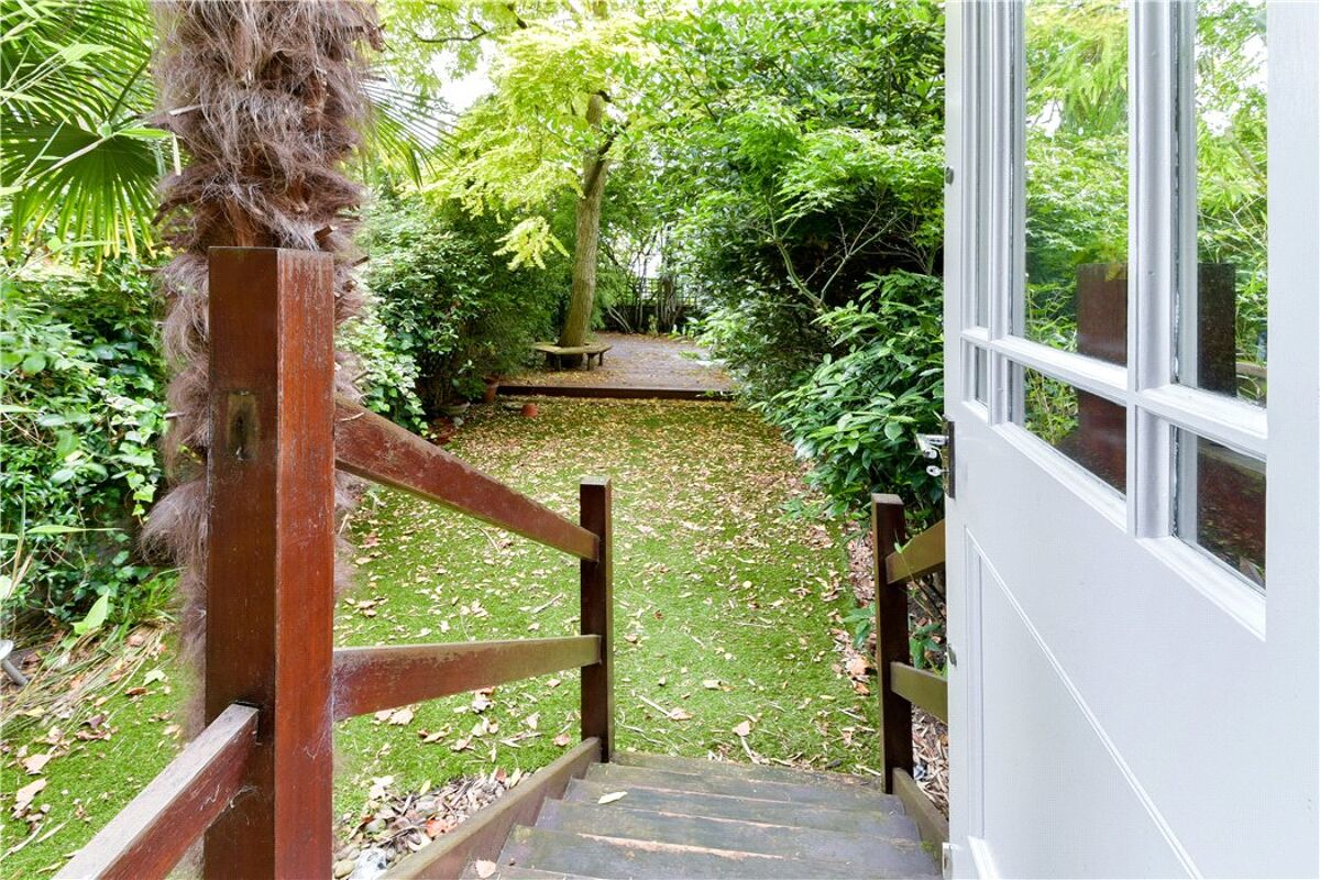 house for sale in Arlington Square, London, N1 ISL170216 Knight Frank