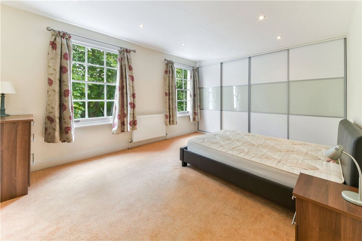 house for sale in Arlington Square, London, N1 ISL170216 Knight Frank