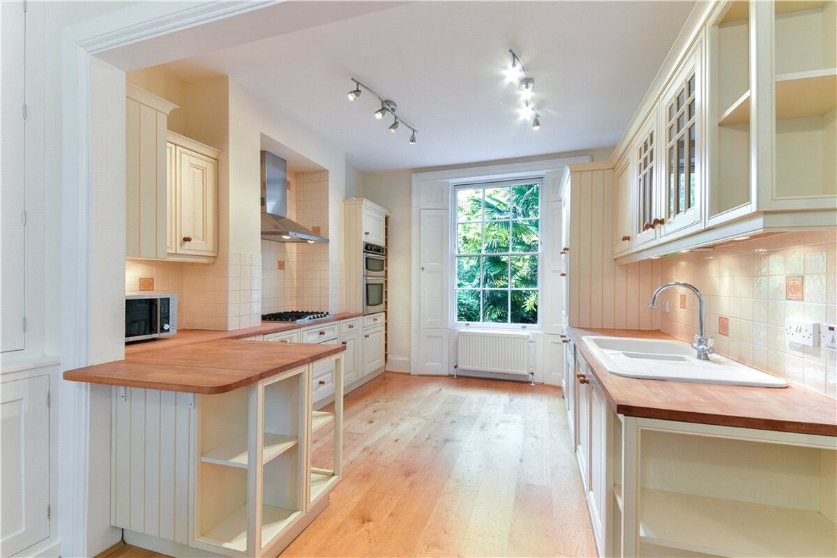 house for sale in Arlington Square, London, N1 ISL170216 Knight Frank