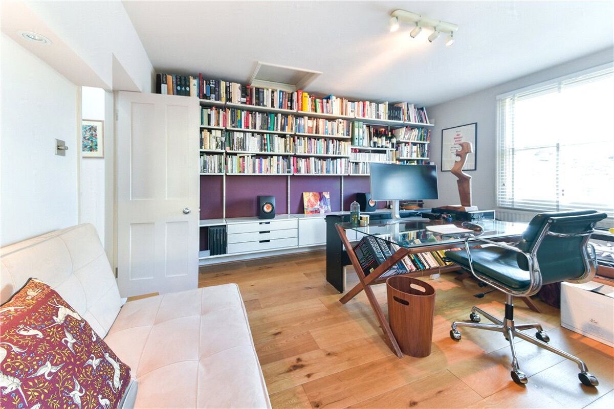 flat for sale in Roseleigh Avenue, Highbury, London, N5 ISL170252