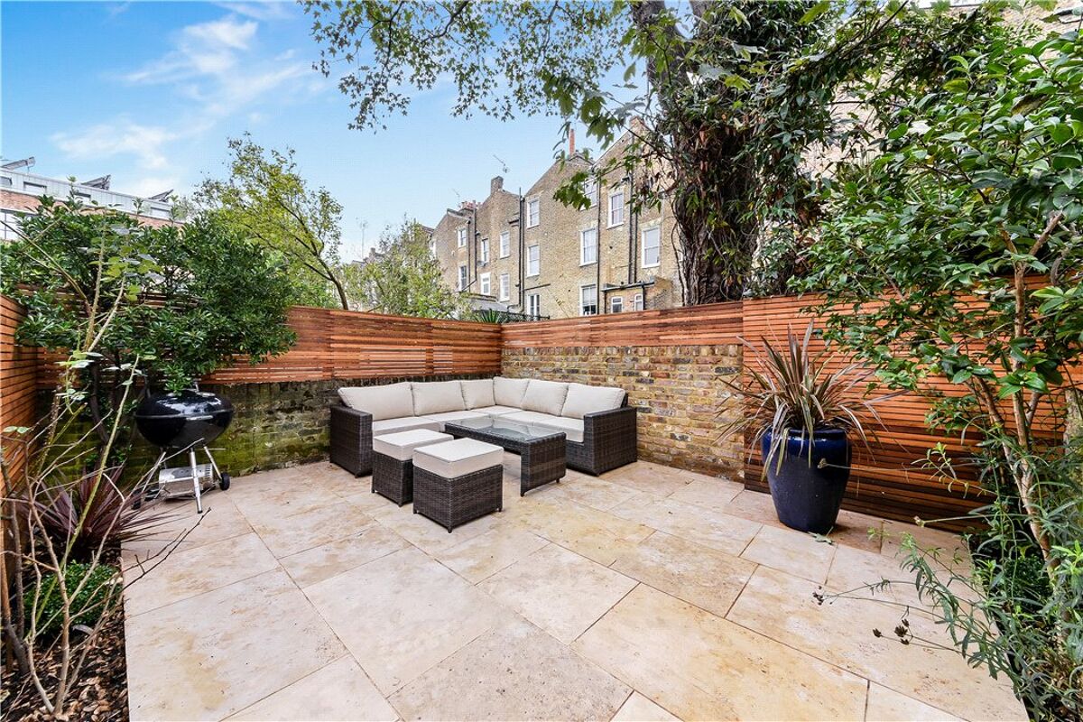 for sale in Elmore Street, Islington, London, N1 ISL170258
