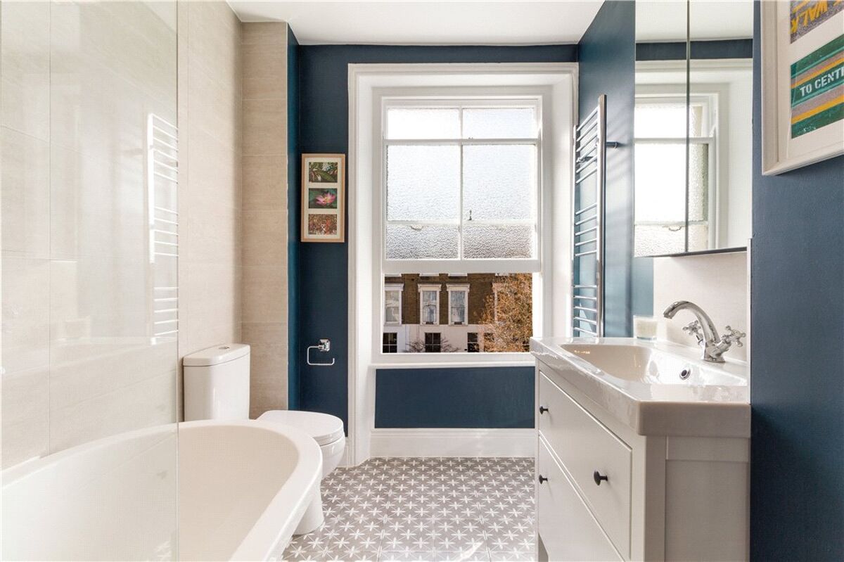 for sale in Elmore Street, Islington, London, N1 ISL180033