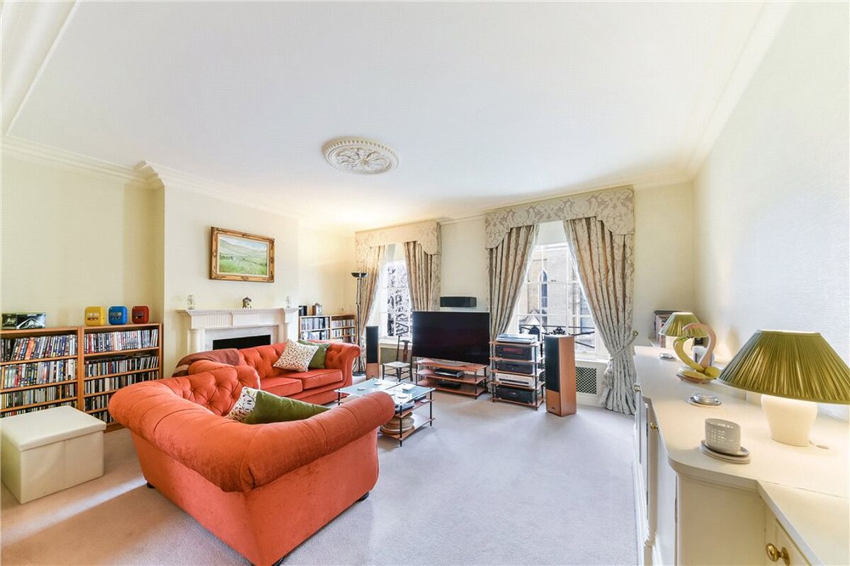 flat for sale in St. Peter's Street, Islington, London, N1 ISL180038
