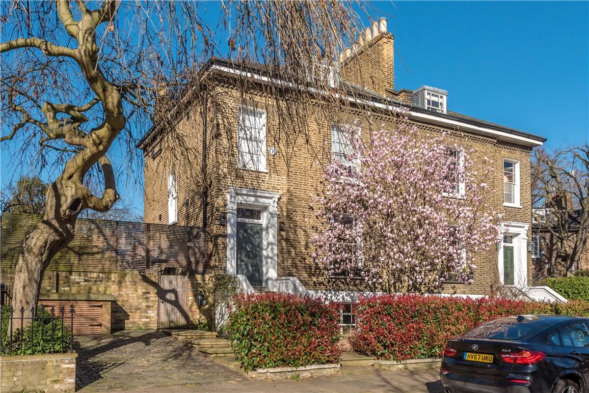 house for sale in Canonbury Park South, London, N1 ISL180226 Knight