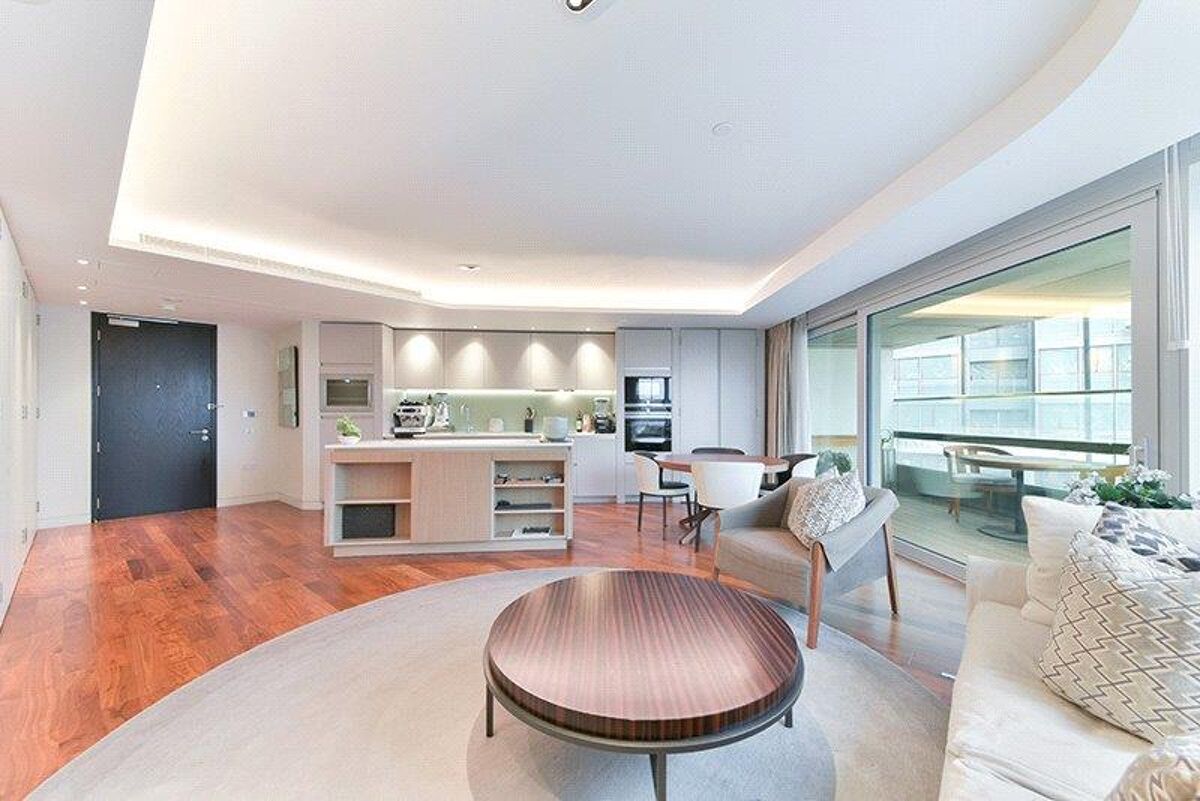 Flat For Sale In Canaletto Tower 257 City Road London Ec1v Isl Knight Frank