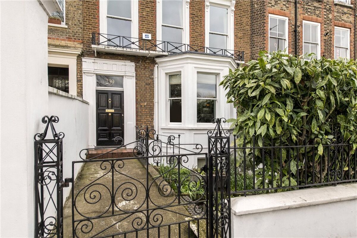 house for sale in Stoke Newington Church Street, London, N16