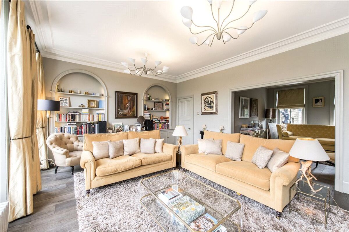 house for sale in Stoke Newington Church Street, London, N16