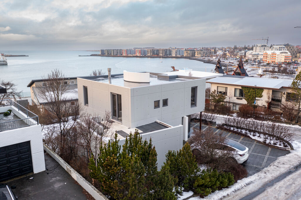 Image of Hamarsbraut 4
Hafnarfjordur