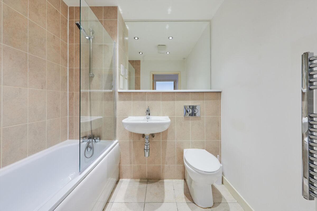 flat to rent in Sherborne Street, London, N1 ISQ012010844 Knight Frank