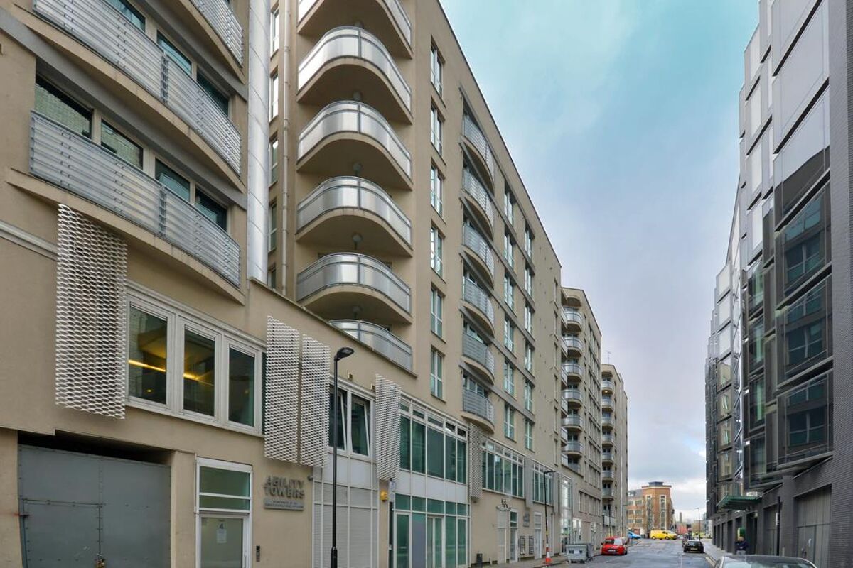 flat to rent in Ability Towers , Macclesfield Road, London, EC1V ISQ012075334 Knight Frank