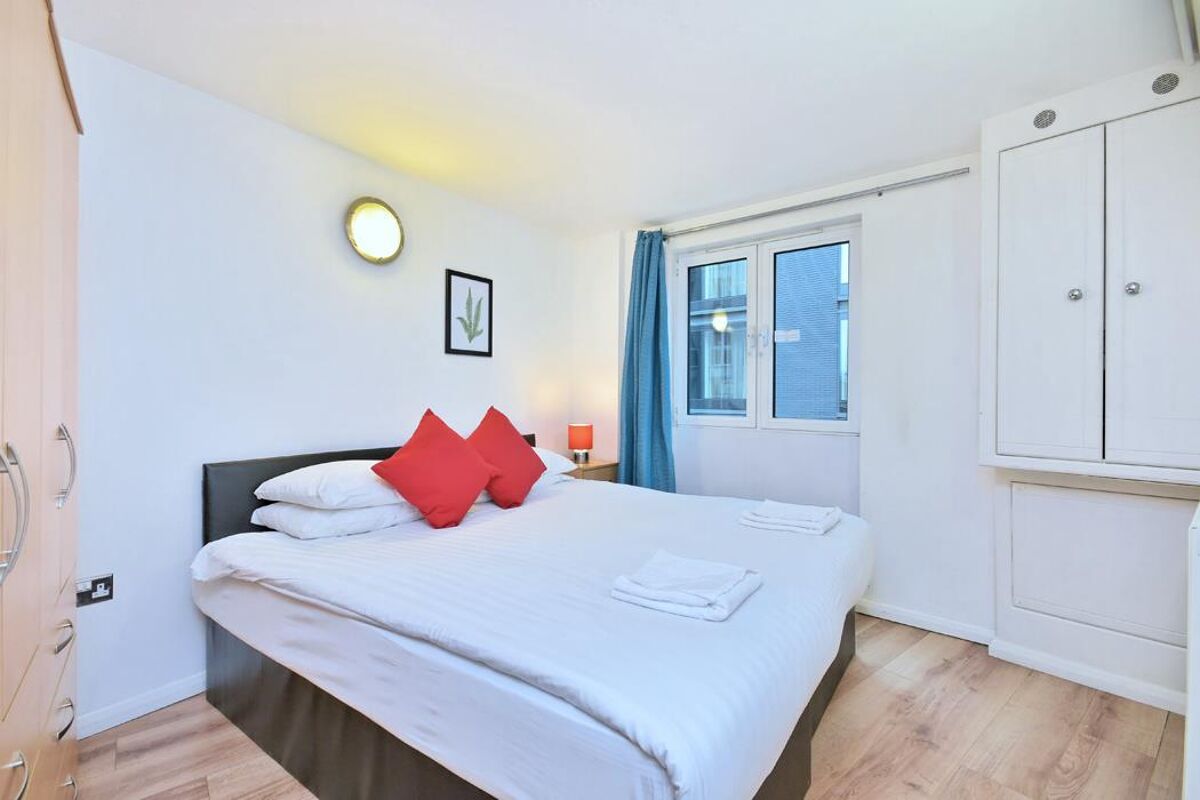 flat to rent in Ability Towers , Macclesfield Road, London, EC1V