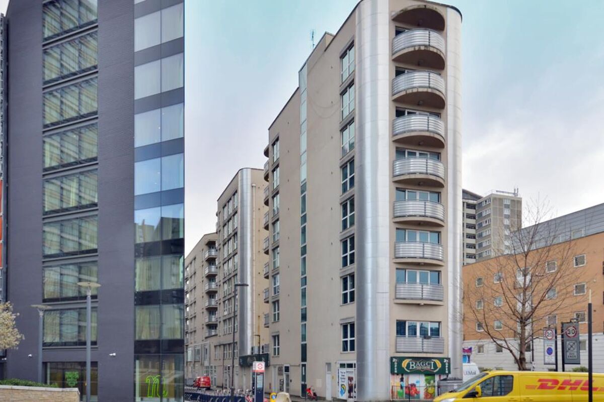 flat to rent in Ability Towers , Macclesfield Road, London, EC1V ISQ012075334 Knight Frank