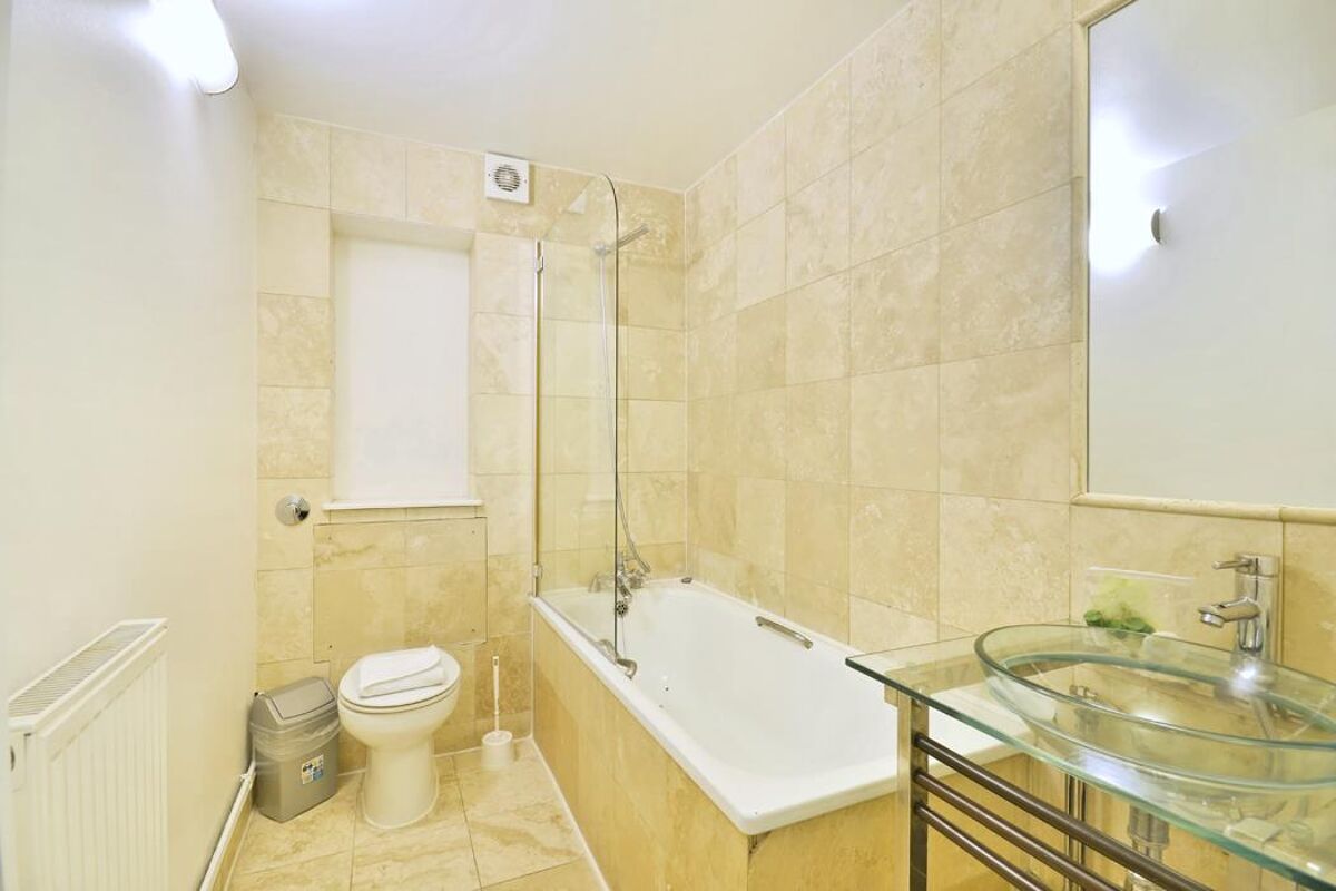 flat to rent in Ability Towers , Macclesfield Road, London, EC1V