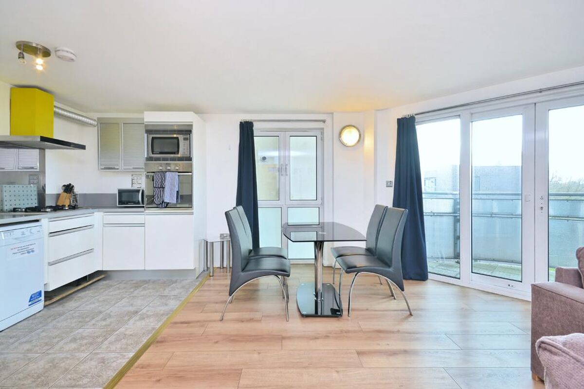 flat to rent in Ability Towers , Macclesfield Road, London, EC1V ISQ012086491 Knight Frank