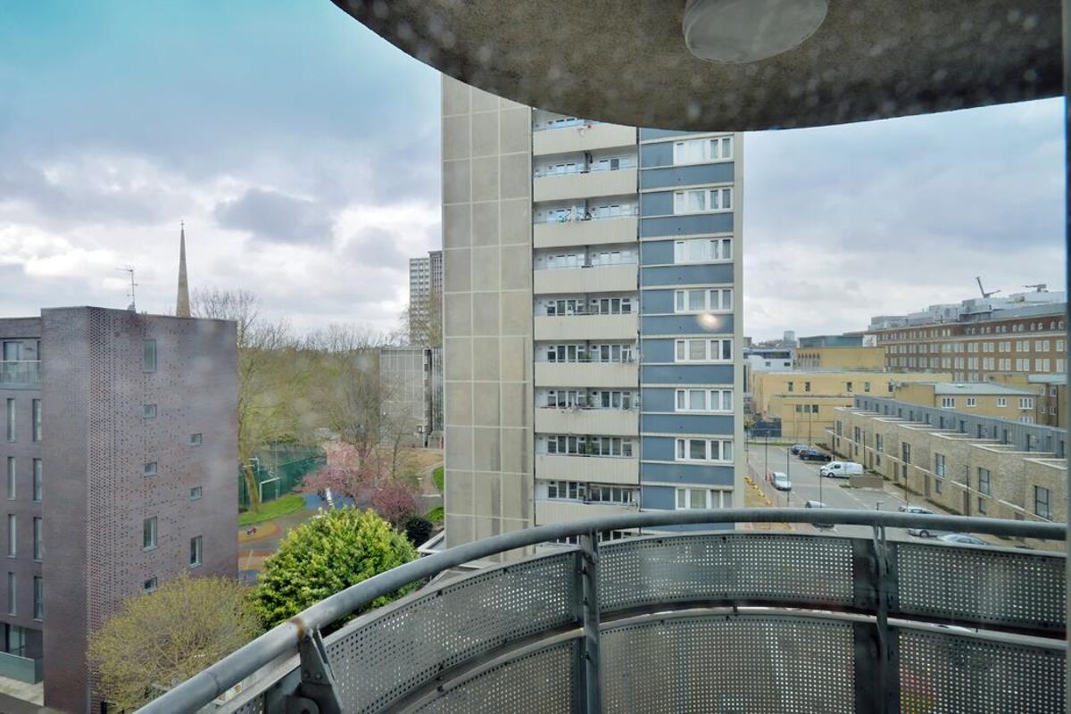 flat to rent in Ability Towers , Macclesfield Road, London, EC1V ISQ012086491 Knight Frank