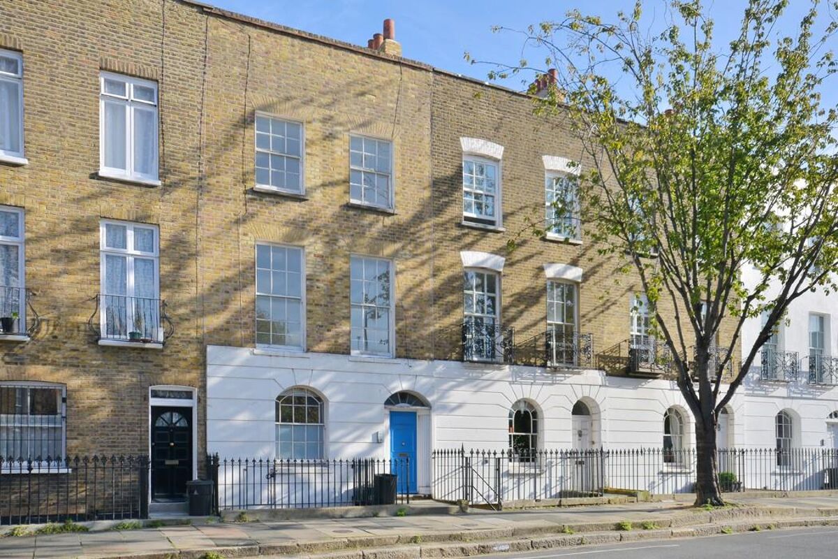 to rent in Copenhagen Street, Islington, London, N1