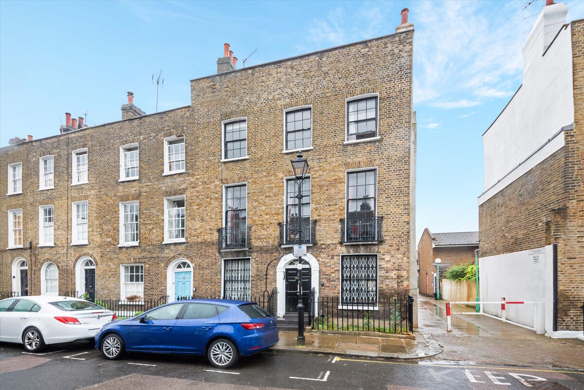 flat to rent in Charlton Place, Islington, London, N1 ISQ012105148