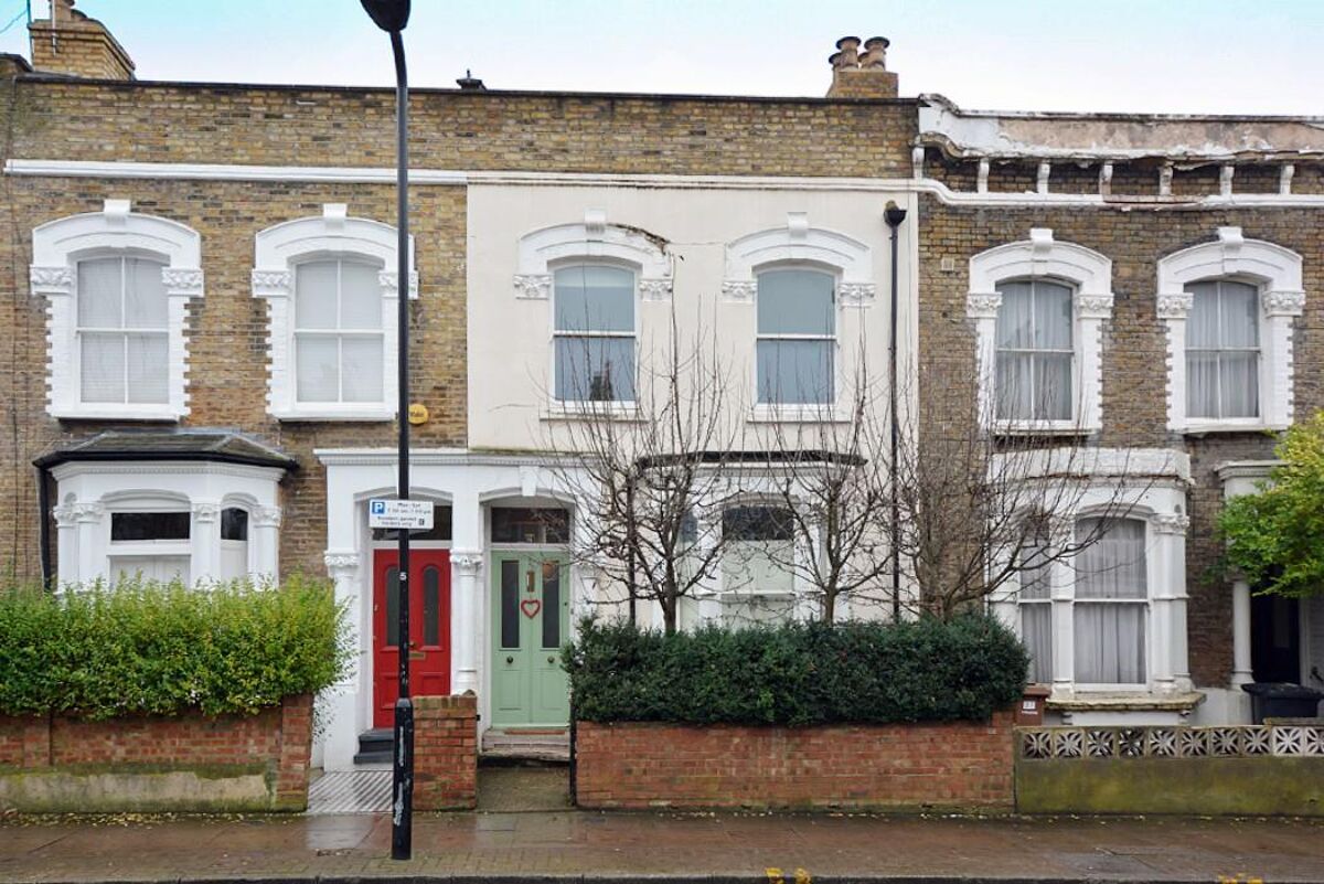 house to rent in Palatine Road, Stoke Newington, London, N16 ISQ012109190 Knight Frank