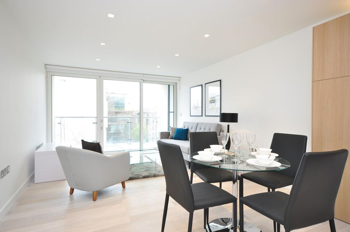 flat to rent in Maldon Apartments, Micawber Street, Islington, London