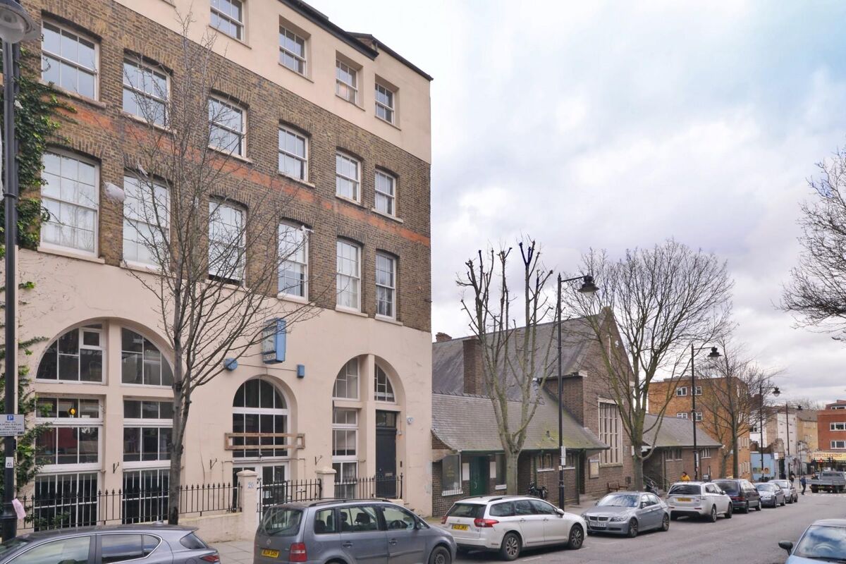 flat to rent in Cross Street, Islington, N1 ISQ012216272 Knight Frank