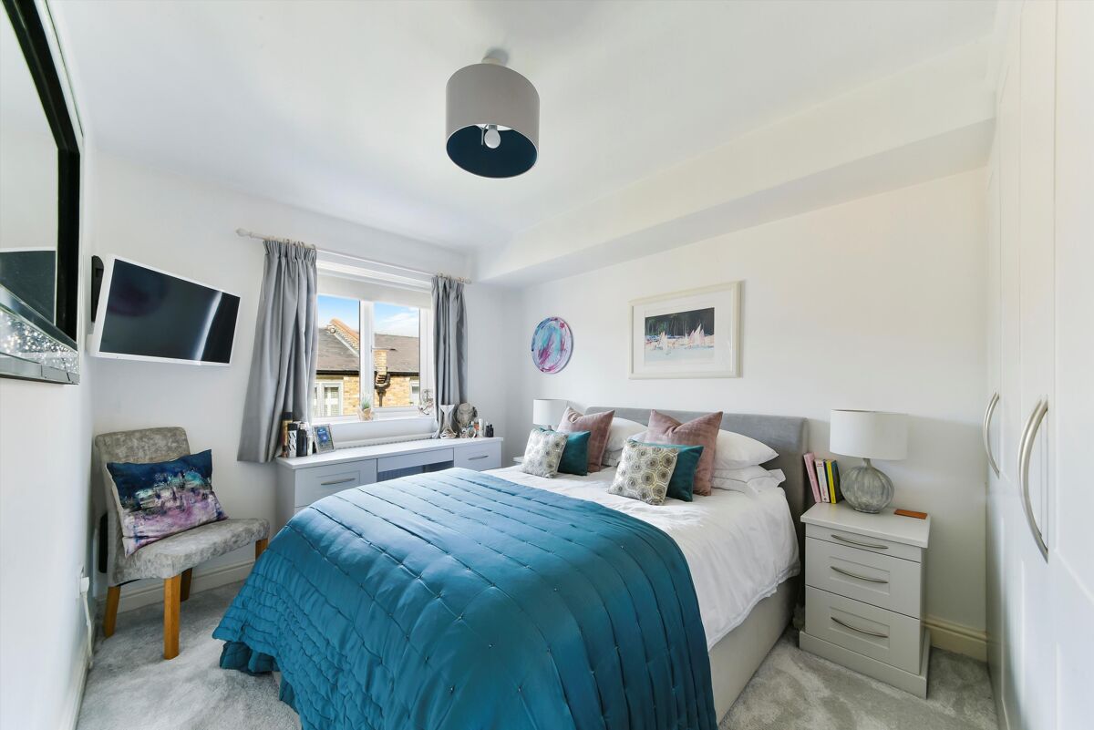 flat to rent in Barnsbury Street, London, N1 - ISQ012221545 | Knight Frank