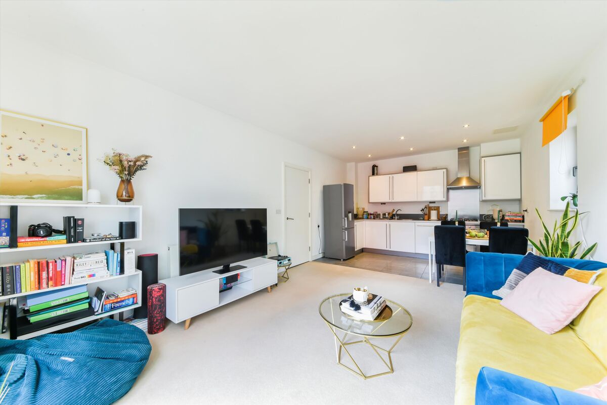 flat to rent in Hornsey Street, London, N7 ISQ012262458 Knight Frank