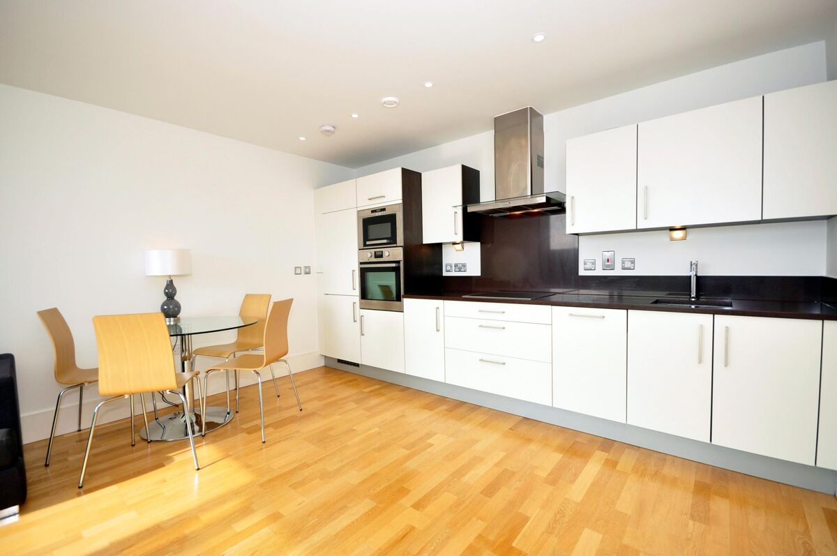 flat to rent in Northstand Apartments, Highbury Stadium Square, London