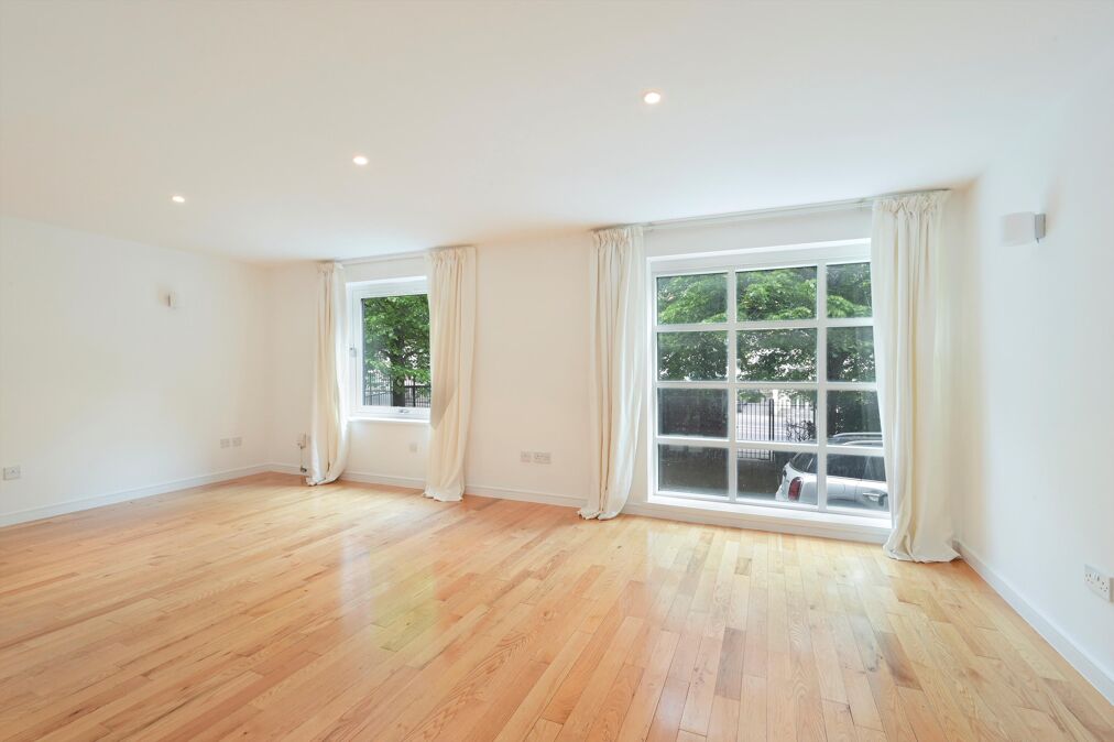 Image of Angel Point, City Road, London, EC1V