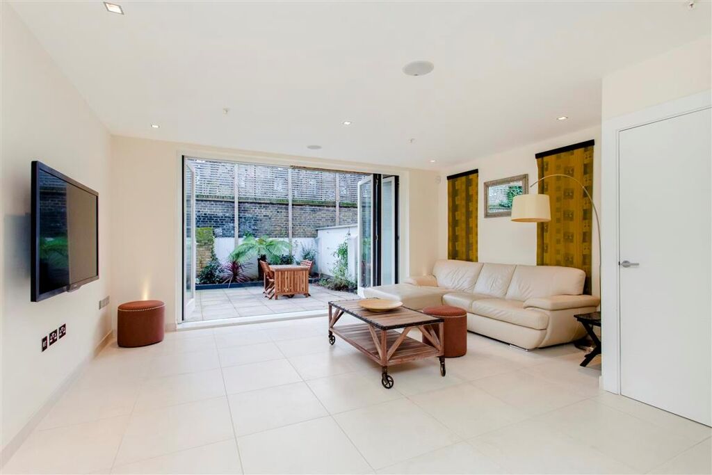 Image of Willow Walk, London, N1