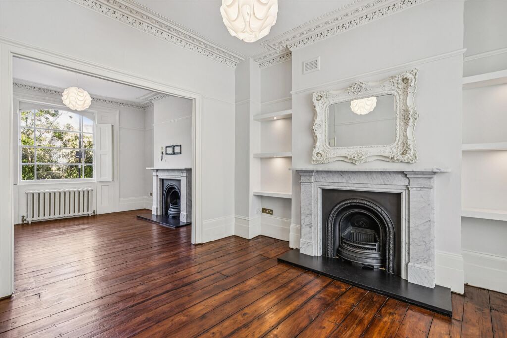 Image of Thornhill Crescent, London N1