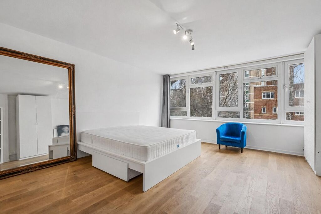 Image of Napier Court, Cropley Street, London N1