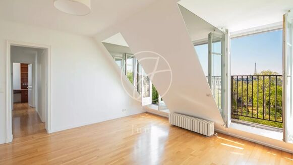 Picture of 2 bedroom apartment for sale.