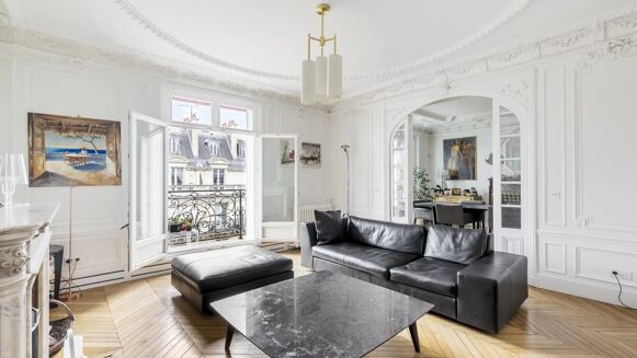 Picture of 2 bedroom apartment for sale.