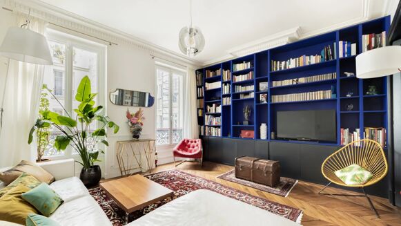 Picture of 3 bedroom apartment for sale.