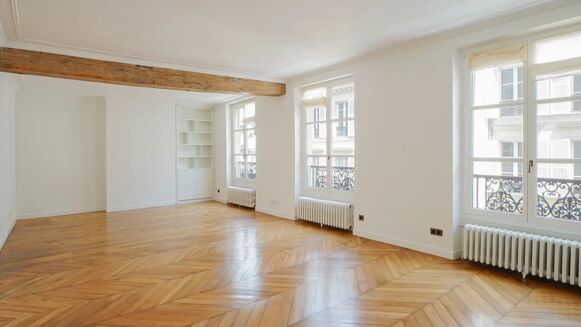 Picture of 2 bedroom apartment for sale.