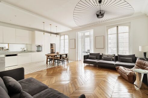 Picture of 2 bedroom apartment for sale.