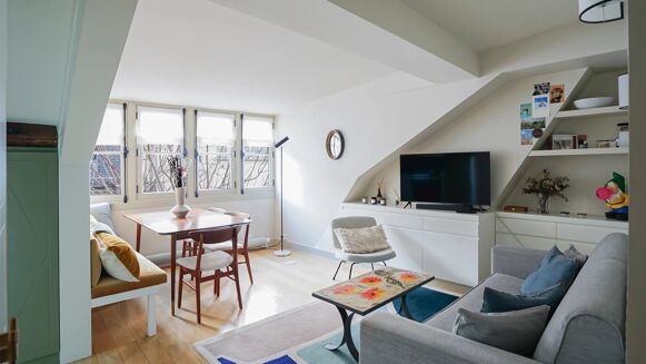 Picture of 2 bedroom apartment for sale.