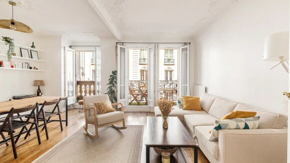 Picture of 2 bedroom apartment for sale.