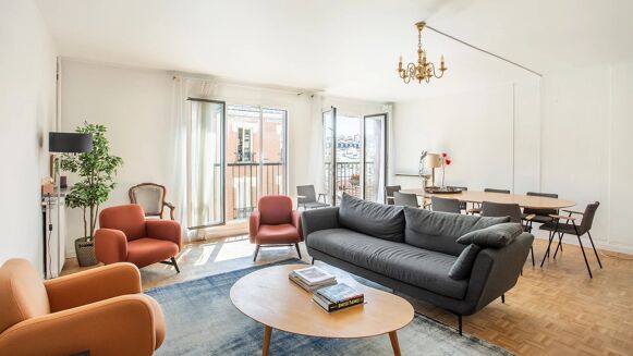 Picture of 2 bedroom apartment for sale.