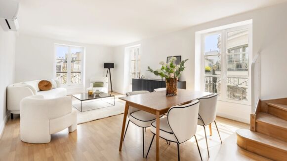Picture of 1 bedroom apartment for sale.