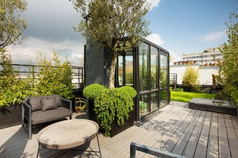 Picture of 3 bedroom apartment for sale.