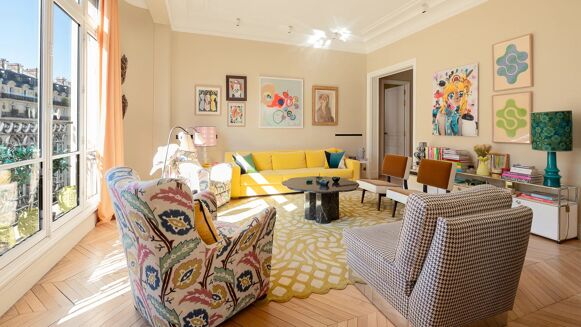 Picture of 2 bedroom apartment for sale.