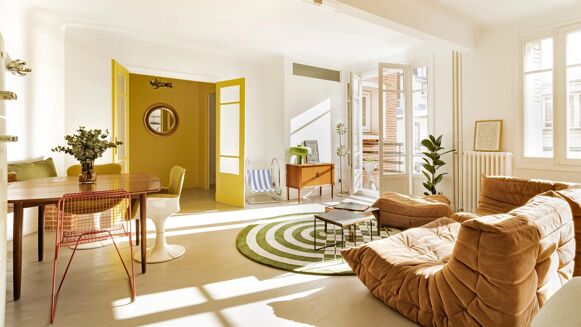 Picture of 3 bedroom apartment for sale.