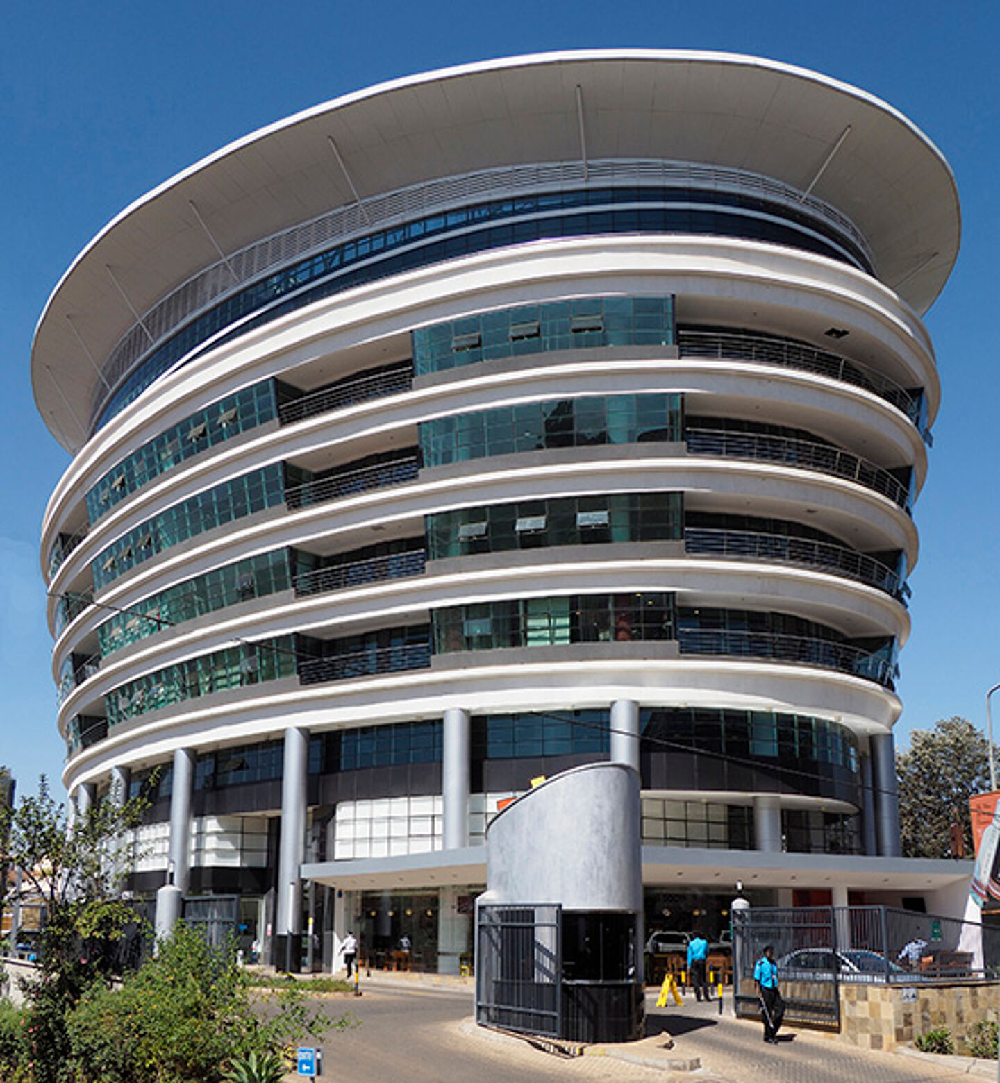 Oval